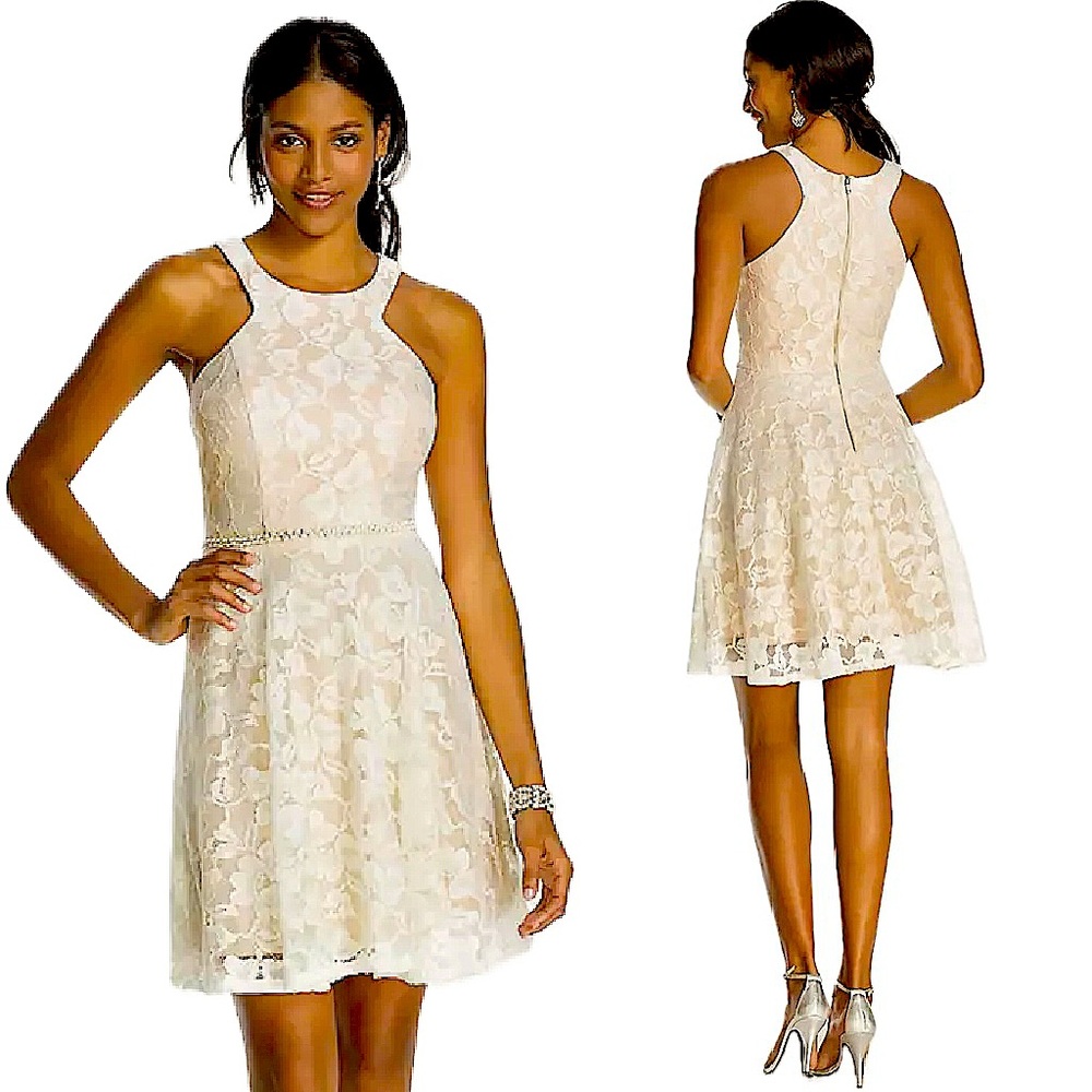 David’s Bridal City Triangle Ivory/Nude Short Lace Dress Bead Embellished Waist